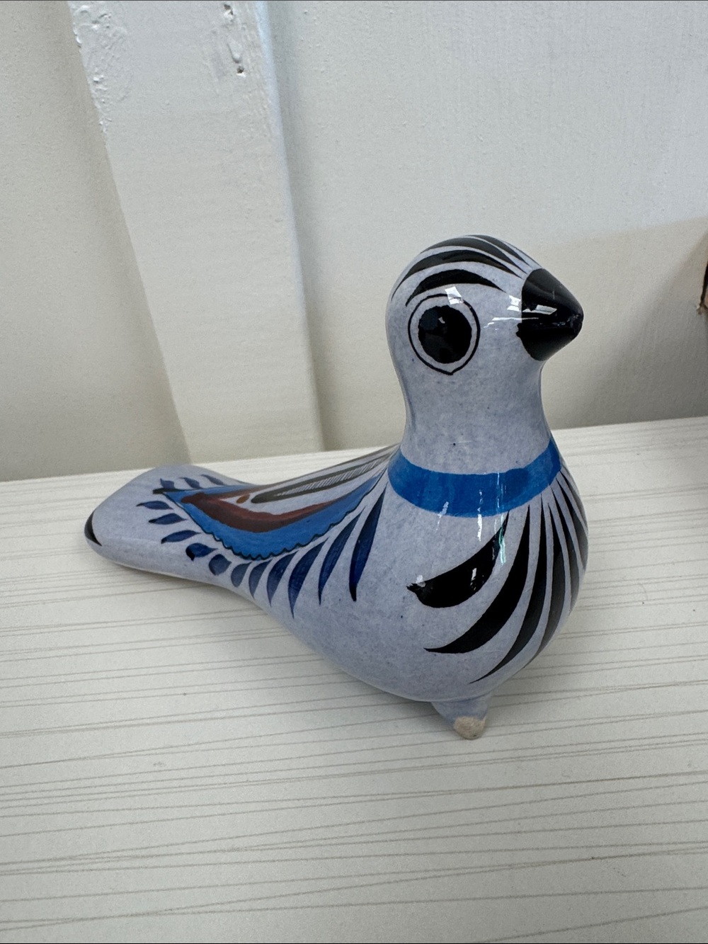 Tonala Vintage Handpainted Ceramic Bird Figurine in Light Gray and Blue
